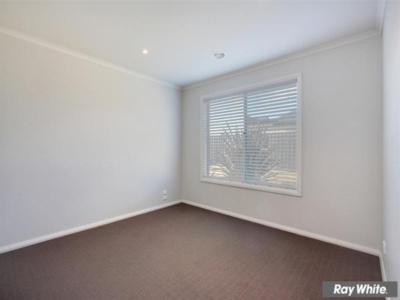 20 Sefton Grange, Mount Martha VIC 3934