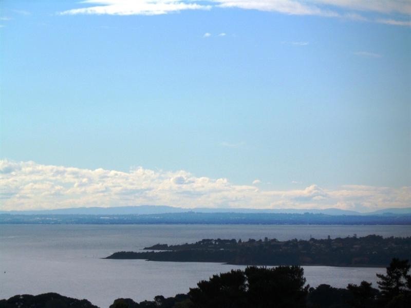 4 Clearwater Close, Mount Martha VIC 3934