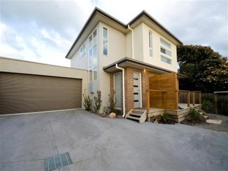 18A Brent Street, Mornington VIC 3931