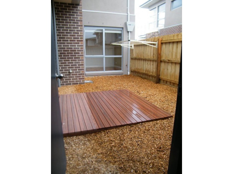 2/256 Dromana Parade, Safety Beach VIC 3936