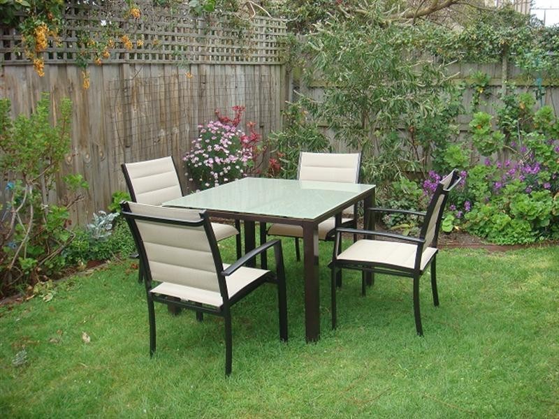 2 Alexander Avenue, Mornington VIC 3931