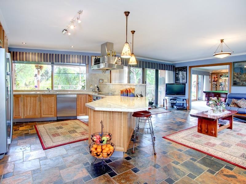 18 Grenfell Way, Rosebud VIC 3939