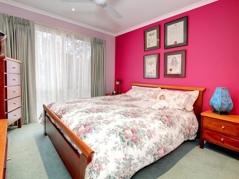 18 Grenfell Way, Rosebud VIC 3939