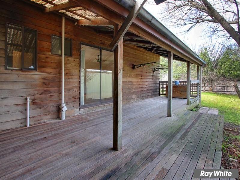 15 Moona Avenue, Mornington VIC 3931