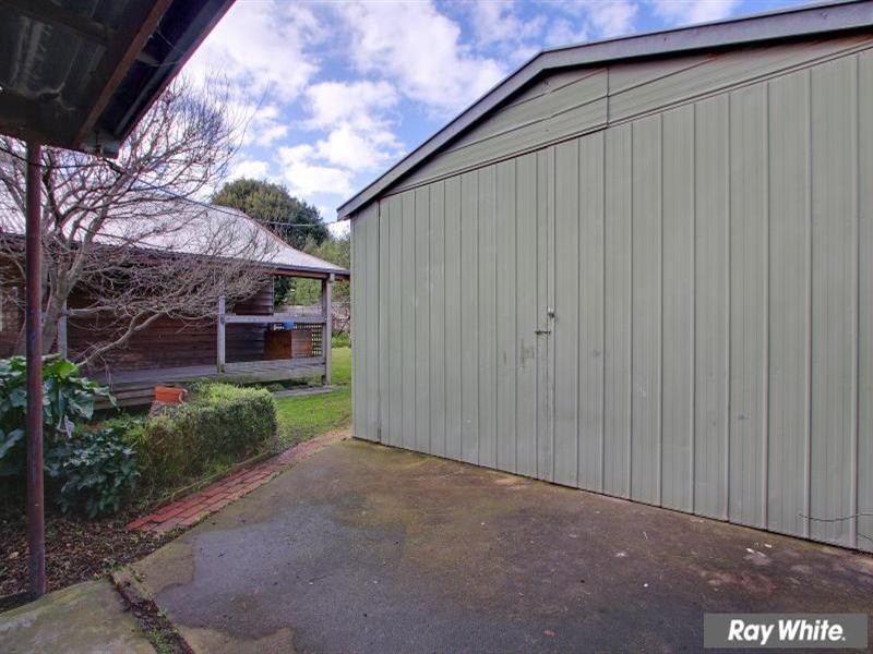 15 Moona Avenue, Mornington VIC 3931