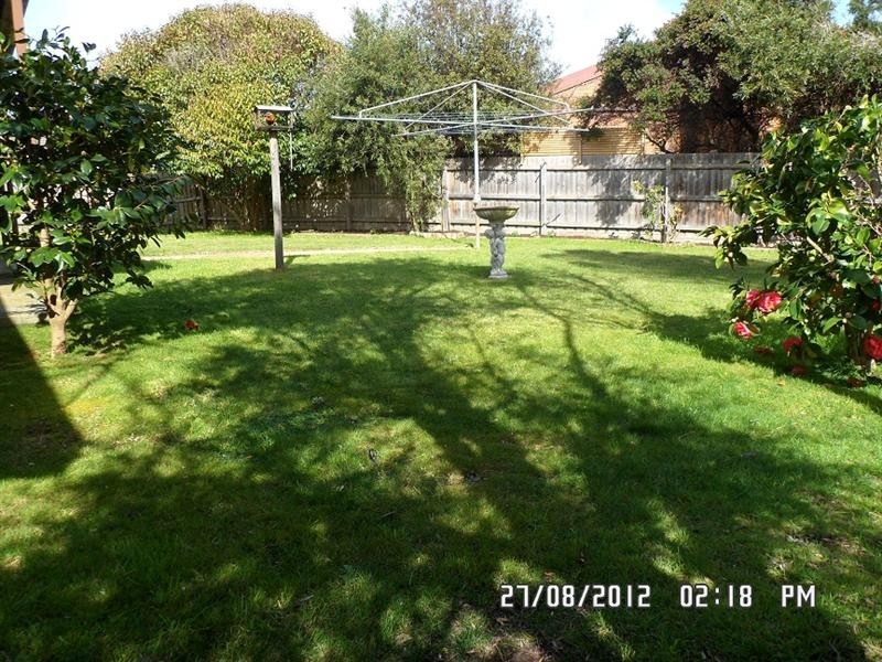 69 Strachans Road, Mornington VIC 3931