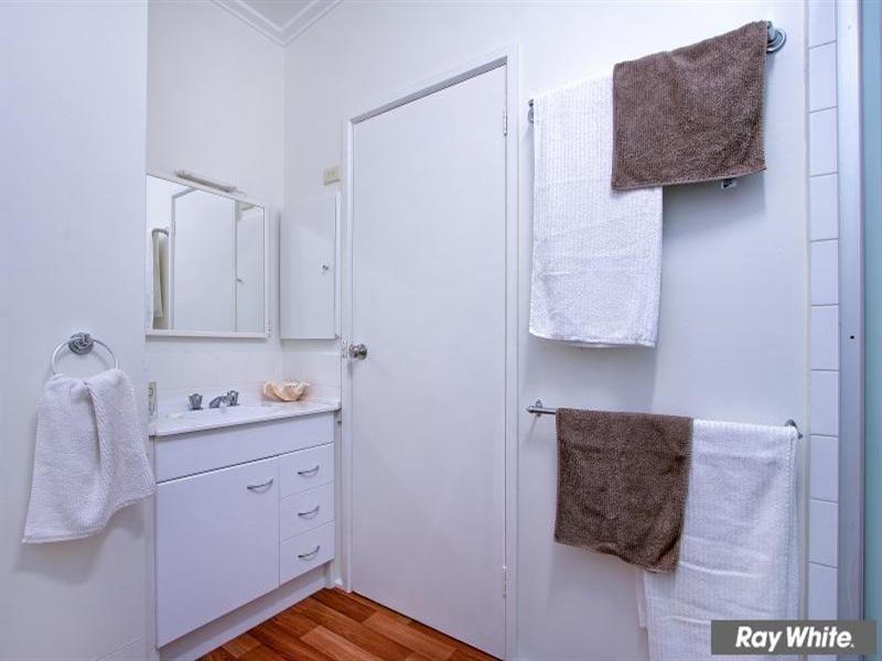 1/12 Campbell Grove, Mornington VIC 3931