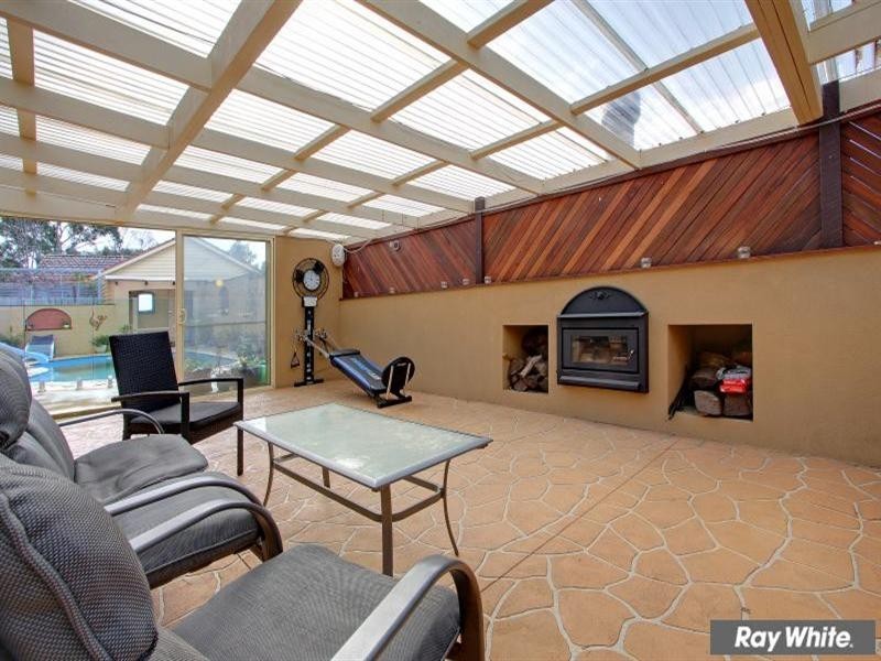 15 Flora Road, Mount Martha VIC 3934