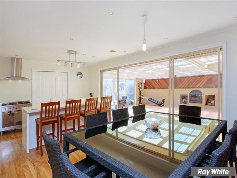 15 Flora Road, Mount Martha VIC 3934