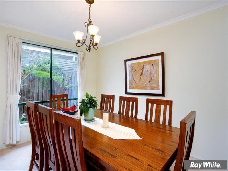 8 Kenworthy Rise, Mornington VIC 3931