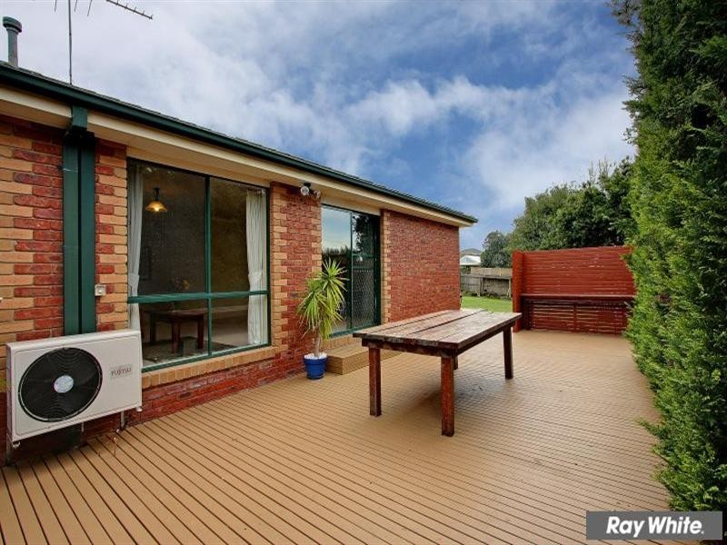 8 Kenworthy Rise, Mornington VIC 3931