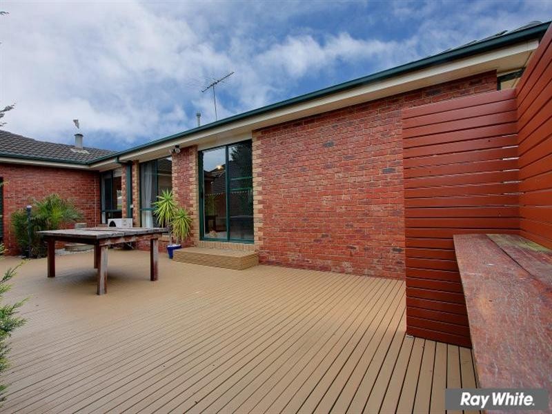 8 Kenworthy Rise, Mornington VIC 3931