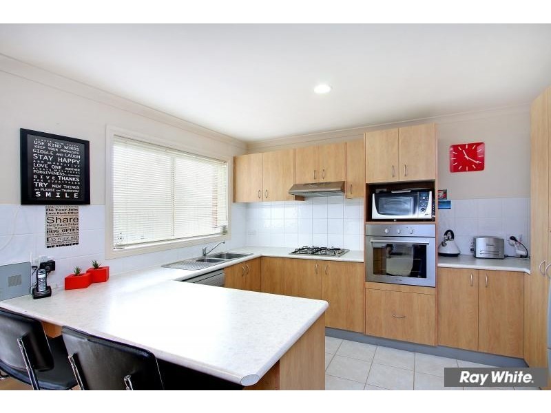 25 Meadow Crest Circuit, Mount Martha VIC 3934