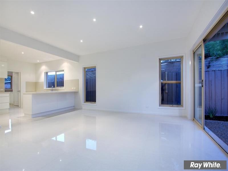 1A Sussex Avenue, Mornington VIC 3931