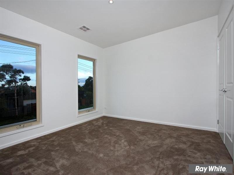 1A Sussex Avenue, Mornington VIC 3931