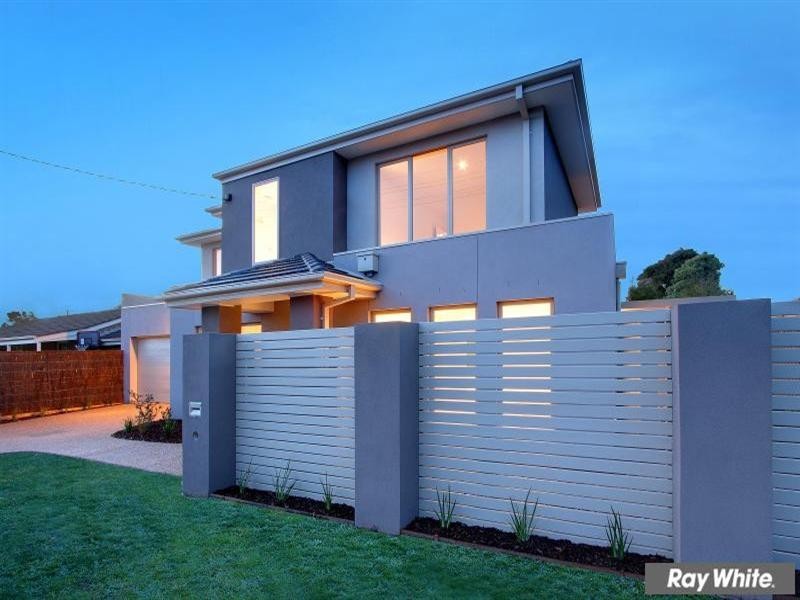 1A Sussex Avenue, Mornington VIC 3931