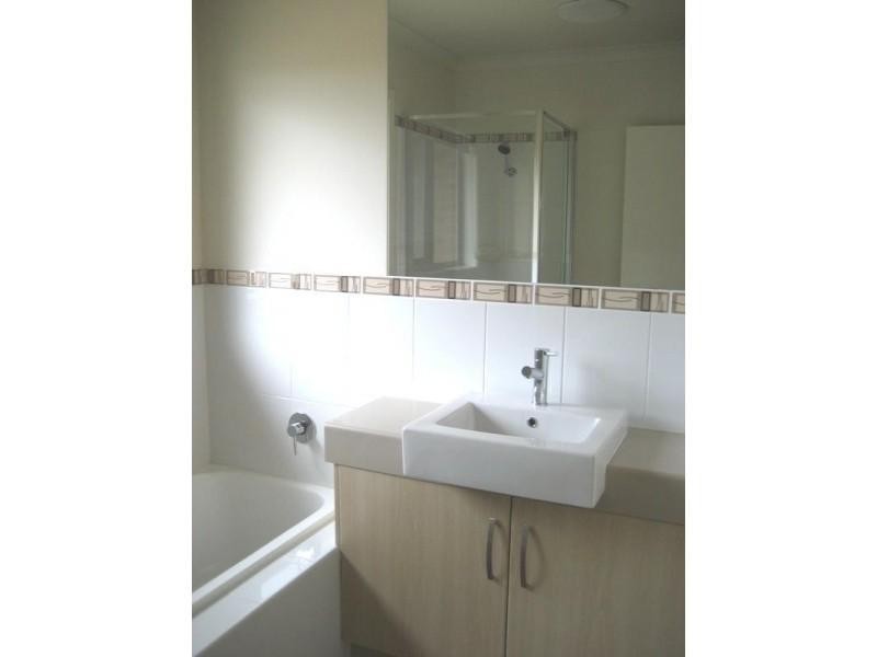 3/27 Alameda Avenue, Mornington VIC 3931