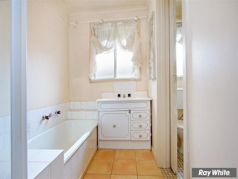 6 Carramar Street, Mornington VIC 3931