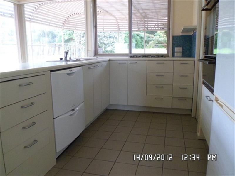 2-4 Morven Street, Mornington VIC 3931