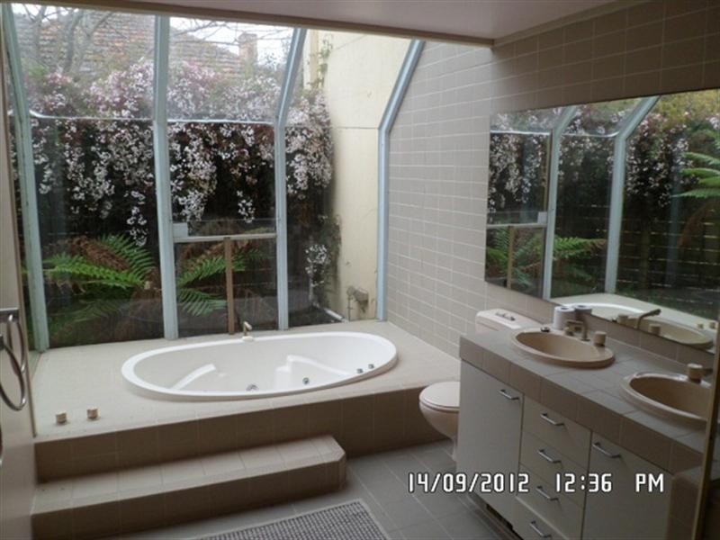 2-4 Morven Street, Mornington VIC 3931