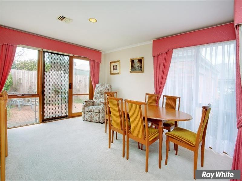 2/23 Naples Street, Mornington VIC 3931