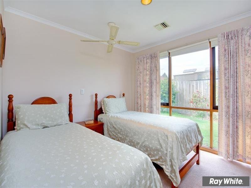 2/23 Naples Street, Mornington VIC 3931