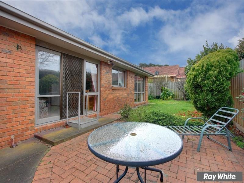 2/23 Naples Street, Mornington VIC 3931