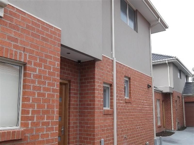 2/14 Napier Street, Mornington VIC 3931