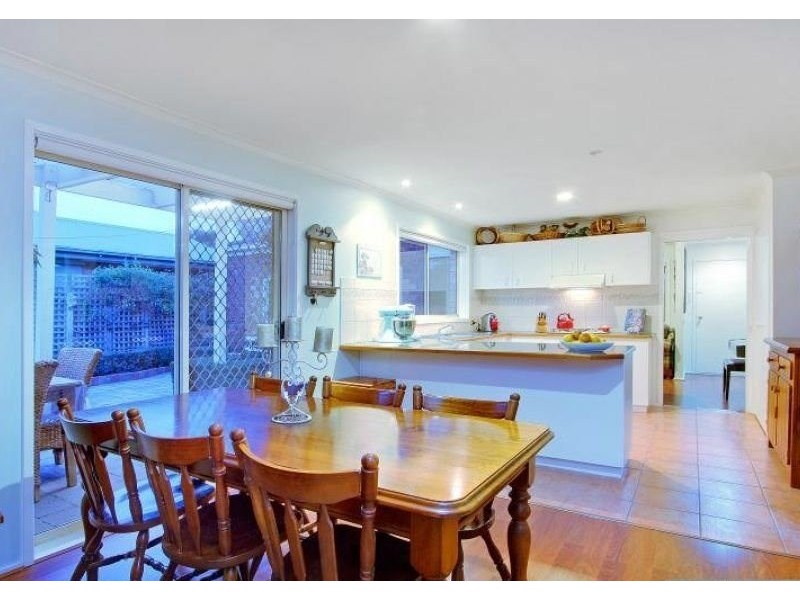 15 Pineview Court, Mount Martha VIC 3934