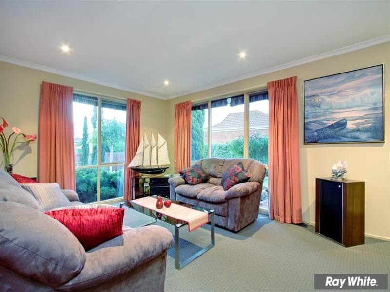 6 Boronia Court, Mount Martha VIC 3934