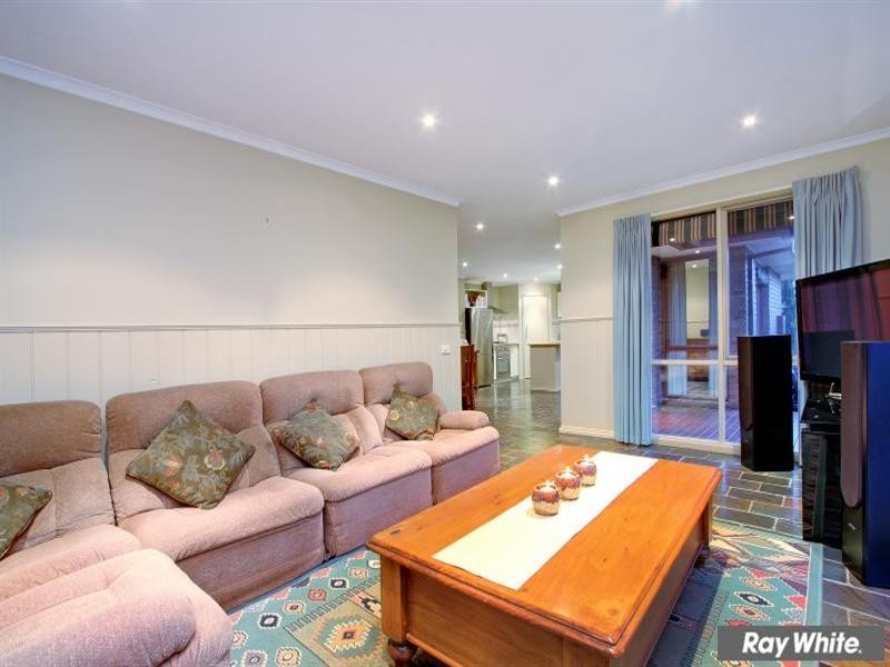 6 Boronia Court, Mount Martha VIC 3934