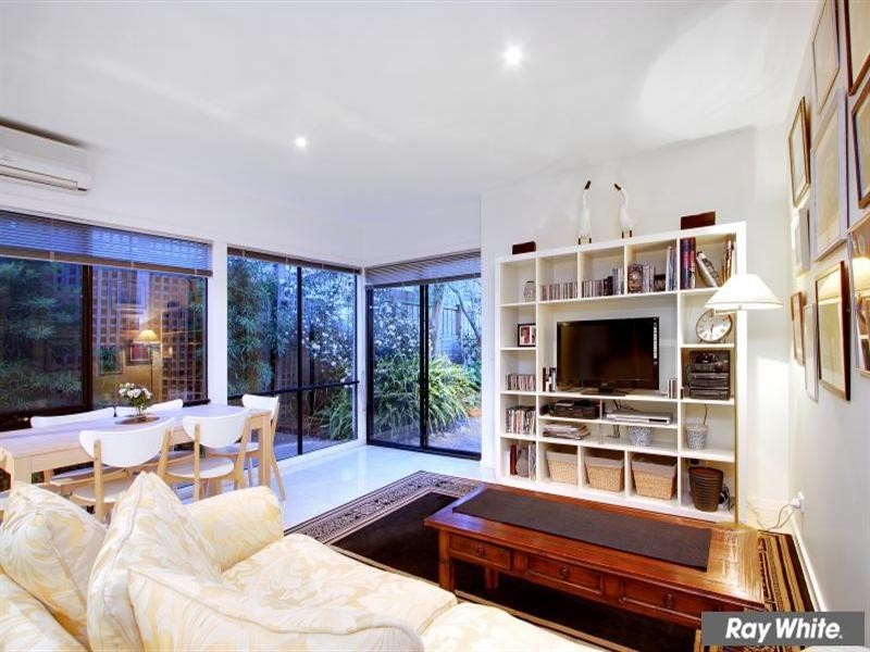 69A Hampden Street, Mornington VIC 3931