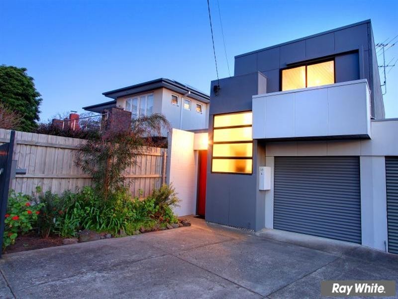 69A Hampden Street, Mornington VIC 3931