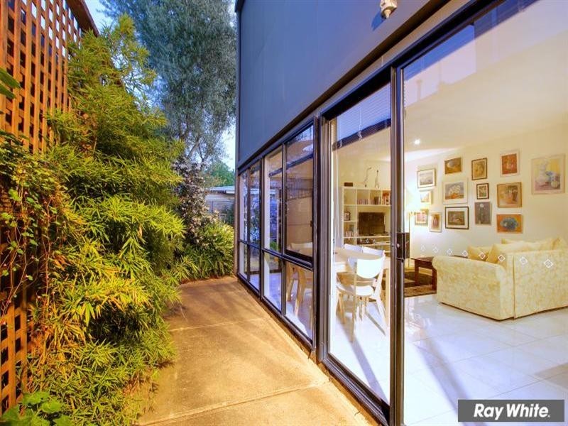 69A Hampden Street, Mornington VIC 3931