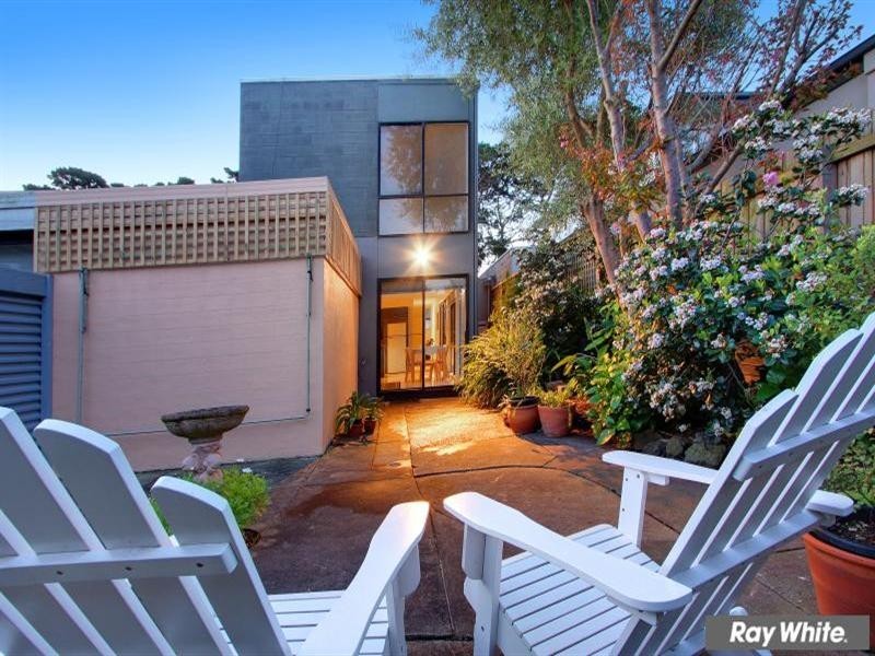 69A Hampden Street, Mornington VIC 3931