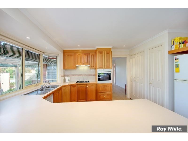 4 Kingston Close, Mornington VIC 3931