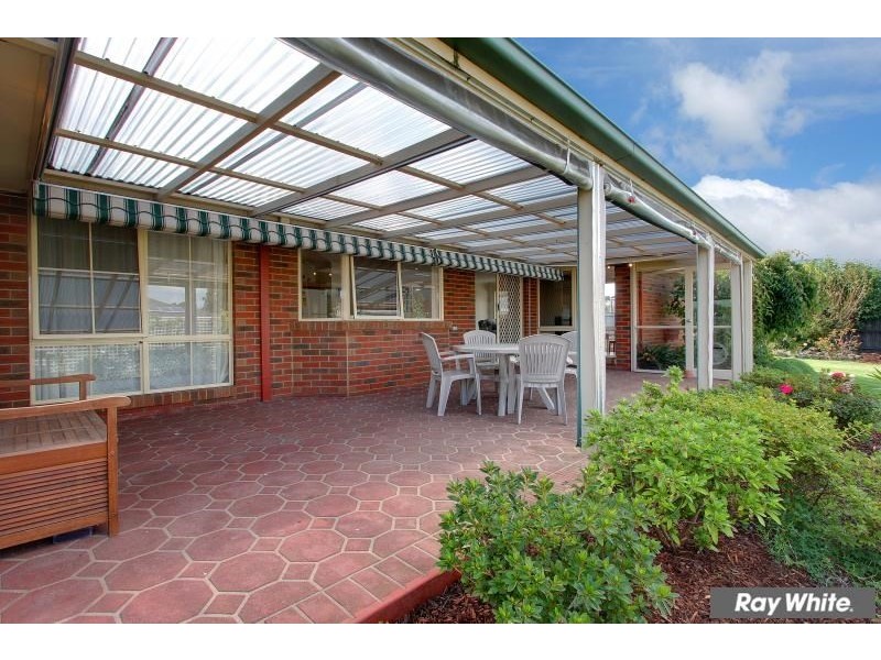 4 Kingston Close, Mornington VIC 3931