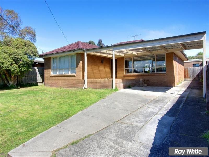 13 Kiandra Street, Mornington VIC 3931