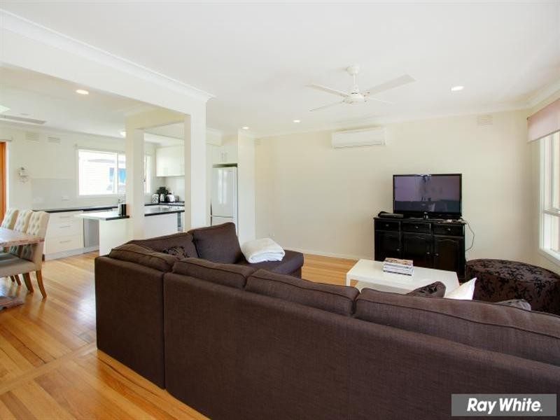 13 Kiandra Street, Mornington VIC 3931