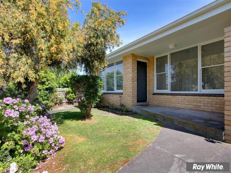4/2a Marine Avenue, Mornington VIC 3931