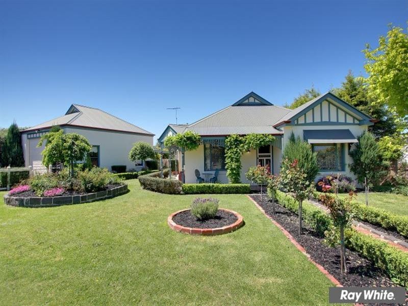 48 Wensleydale Drive, Mornington VIC 3931