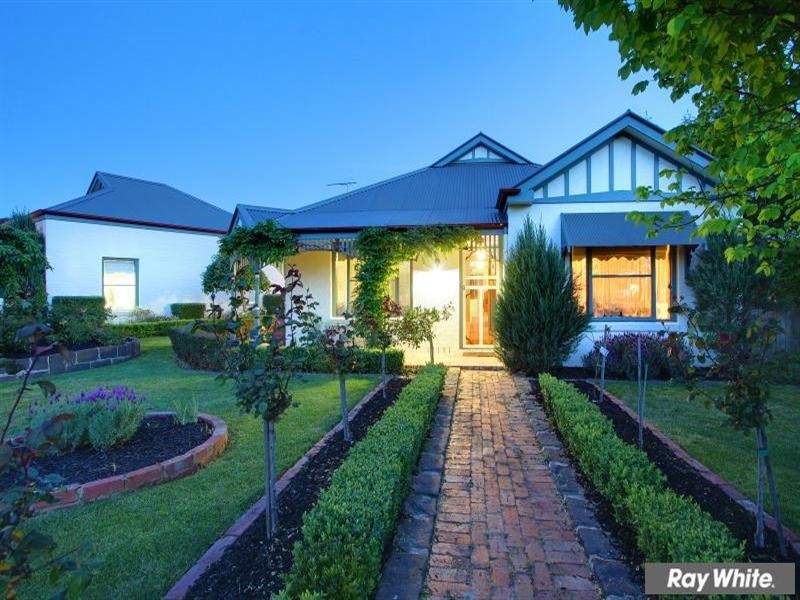 48 Wensleydale Drive, Mornington VIC 3931