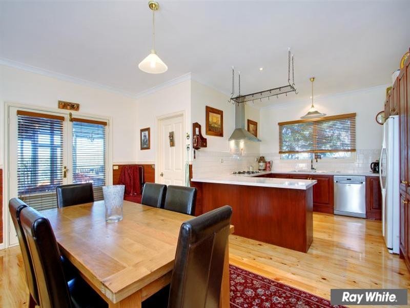 48 Wensleydale Drive, Mornington VIC 3931