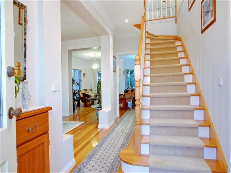 2 Coney Hurst Crescent, Mornington VIC 3931