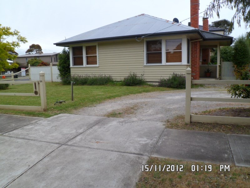24 Surrey Street, Mornington VIC 3931