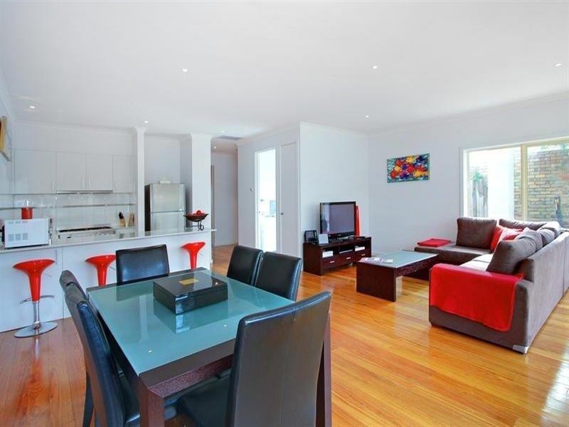 24 Dava Drive, Mornington VIC 3931