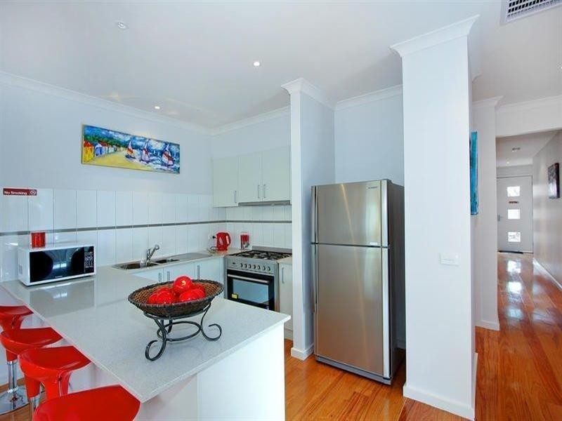 24 Dava Drive, Mornington VIC 3931