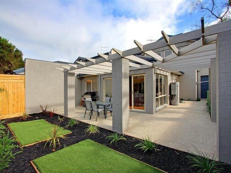 24 Dava Drive, Mornington VIC 3931