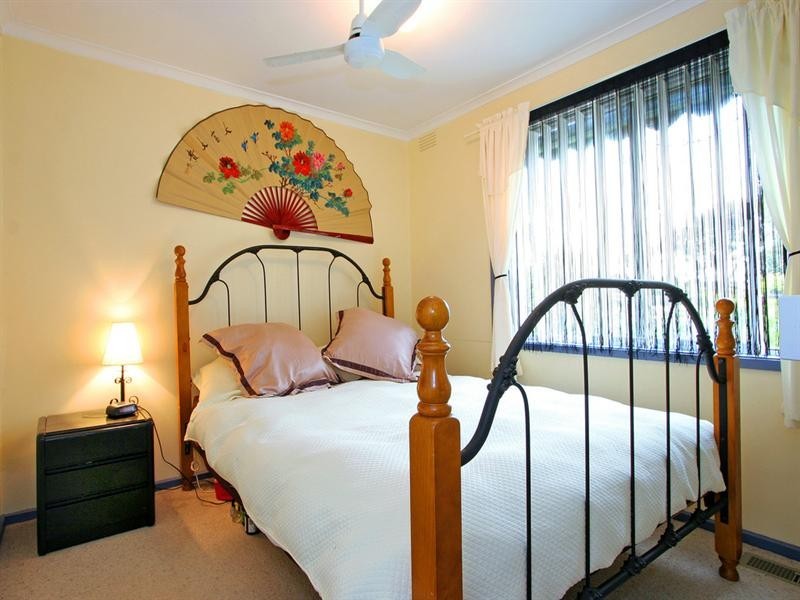 33 Richardson Drive, Mornington VIC 3931