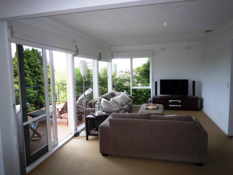 30 Herbert Street, Mornington VIC 3931